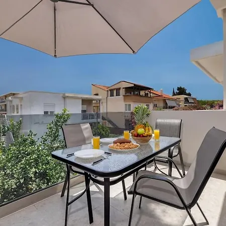 Apartment Andreas Rodos